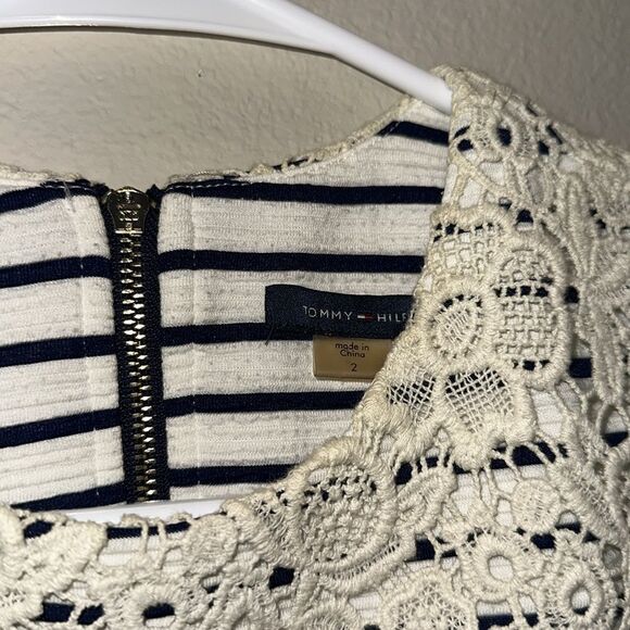 Tommy Hilfiger Sz 2 Blue and White Striped Dress Lace Nautical Coastal Spring - Picture 4 of 8